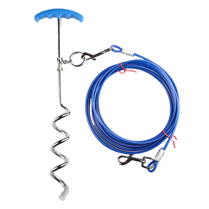 Kit de Correa y Poste de Acero para Perros, Resistente a Mordeduras, Correa de Cable de Acero Antitirones con Ganchos Dobles Resistentes, Set de Entrenamiento para Pasear Perros - Product Image 1