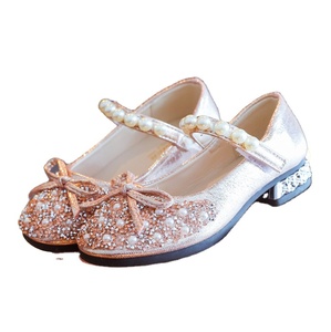 รองเท้าเด็กผู้หญิงแฟชั่นขายส่ง ประดับลูกปัดวิบวับ สำหรับงานแต่งงาน งานเลี้ยง และโอกาสพิเศษ สไตล์เจ้าหญิง - Product Image 1