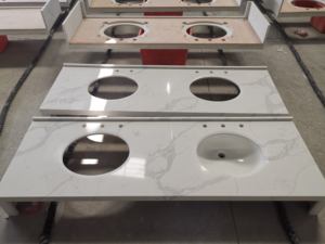 OEM/ODM Cuarzo Calacatta Artificial con Patrones y Vetas Blancas y Grises para Baños, Encimeras y Mesas de Tocador - Product Image 2