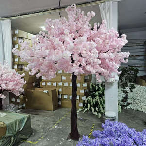 ต้นซากุระสีชมพูประดิษฐ์สไตล์โรแมนติก ใบไม้เสมือนจริงสำหรับตกแต่งงานแต่งงาน คริสต์มาส งานรับปริญญา-ใช้ได้ทั้งภายในและภายนอกอาคาร - Product Image 1