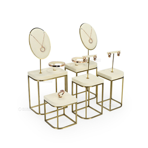 Support de bijoux de luxe étagère suspendue modèle accessoires de stockage de bijoux Portrait collier buste bijoux présentoir - Product Image 4