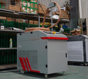 <span class=keywords><strong>2024</strong></span> la mejor pistola de limpieza láser refrigerada por agua de alta potencia de china máquina de limpieza láser removedor de óxido 1000 1500 2000 3000 vatios - Product Image 3