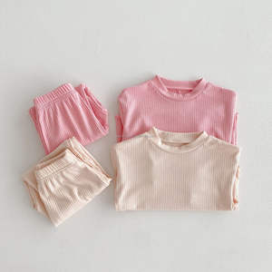 D2211 Lang AI Nouvelle Collection Printemps – Ensemble Décontracté Deux Pièces pour Bébé <span class=keywords><strong>Fille</strong></span> – Tenue Tricotée Respirante Style Princesse pour la Maison - Product Image 3