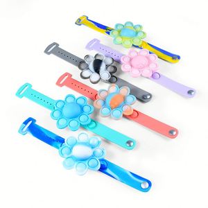 Nueva Pulsera Antiratas de Silicona Colorida, con Burbuja de Pulpo y Giroscopio Giratorio, Venta al por Mayor - Product Image 1