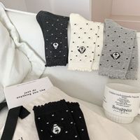 Vente en gros de nouvelles chaussettes pour femmes en dentelle à bulles mignonne, broderie de chiot, Dui Dui, coton, tube moyen long, automne et hiver