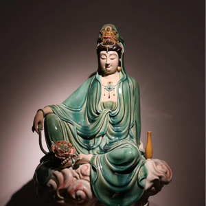 Escultura de Cerámica Shiwan, Guanyin <span class=keywords><strong>Cixin</strong></span> Cloud Feng Zhiwei, Edición Limitada China, 288 Piezas - Product Image 1
