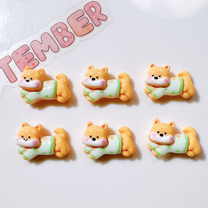 Encantadores dijes delgados de resina con animales (gatos y perros) en pose de carrera para manualidades DIY, hebillas de zapatos, vasos de agua, accesorios para el cabello y Navidad - Product Image 2