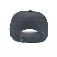 Casquettes de baseball noires en maille laser en polyester recyclé OEM ODM pour hommes