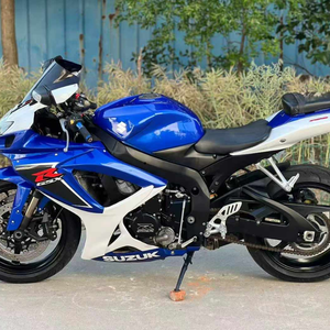 Used GSX-R750 Sportbike With Original Inline-four Water-cooled <b>Engine</b>. Classic Blue-white Livery, Condition, GSX-R750 750 - Product Image 1