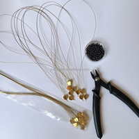 Vente en gros d'accessoires pour extensions capillaires : Outil de pose de micro-anneaux en métal doré durable avec logo personnalisé, pour boucles et micro-anneaux