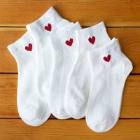 Chaussettes en coton tricoté brodé de haute qualité, motif lèvres blanches et cœurs chromés, pour femme, design personnalisé, Noël 1.1
