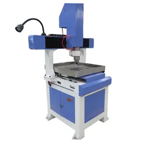 Macchina 6060 per piccole imprese in ghisa macchina per incisione da tavolo metallo alluminio cnc per la vendita