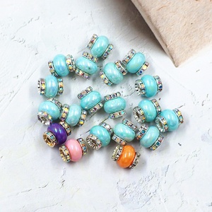 Nouvelle annonce grand trou strass acrylique entretoise perles breloques décoratives colorées pour la fabrication de bijoux bracelet à bricoler soi-même collier artisanat - Product Image 2