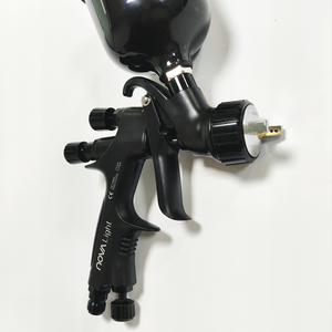 Auarita Mini Nova Light HVLP & LVMP Gobelet d'origine 250 ml Gobelet 1,0 mm Buse - Product Image 2