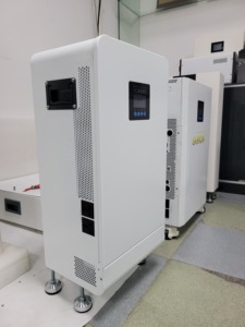 Sistema de Almacenamiento Solar Todo en Uno de 5kw para la UE, Batería de Iones de Litio de 51.2V 100ah, IP65, Sistema de Energía Híbrido CAN para Inversor Solar LD-YG-01 de 35kw - Product Image 2