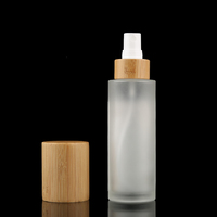 Flacon cosmétique en verre givré avec grand bouchon en bambou, flacon pulvérisateur à pompe de 100 ml pour les soins de la peau