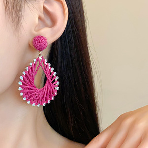 Đầy Màu sắc Raffia cỏ dệt Rhinestone kim loại Waterdrop bông tai bohemian mây dệt Bold tuyên bố dangle Bông tai - Product Image 1