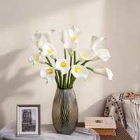 MW01505 Grosir Bunga Buatan Modern Mewah PU Mini Calla Lily untuk Pengaturan Festival Pesta Pernikahan Dekorasi Rumah