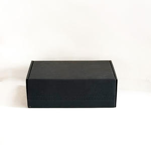 Cajas de envío cuadradas con logotipo personalizado Cajas de regalo de correo reutilizables para gorras de ropa - Product Image 4