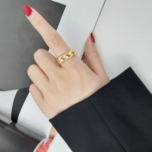 Anillos de Moda Chapados en Oro de 18K, Joyería para Mujer, Anillo de Acero Inoxidable con Eslabones Cubanos - Product Image 3