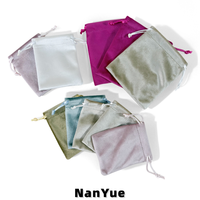 Pochette en velours personnalisée avec cordon de serrage pour bijoux (bagues, boucles d'oreilles, colliers, bracelets, montres, parfums) – Emballage cadeau de luxe, format voyage