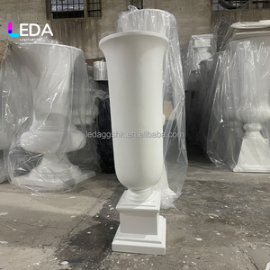 Grand vase blanc géant LEDA pour événements de mariage, cadeau pour invités, grand vase de sol extérieur - Product Image 1