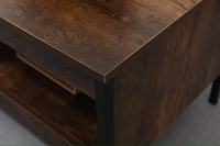 Table basse industrielle rustique et durable en bois carbonisé, rectangulaire, avec cadre en bois noir et étagère de rangement inférieure ouverte