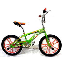¡Gran oferta! Bicicletas BMX de acero auténticas de una sola velocidad, 20 pulgadas, mini freestyle con radios de colores, venta al por mayor de fábrica a precios bajos.