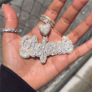 Tùy chỉnh hip hop thư vvs moissanite Mặt dây chuyền vòng cổ 925 bạc tùy chỉnh Iced moissanite Mặt dây chuyền & quyến rũ - Product Image 3