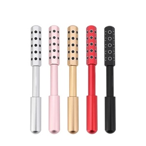 Masajeador Facial Portátil Mini para Uso Doméstico, Instrumento de Rejuvenecimiento Facial y Estiramiento de la Piel - Product Image 1