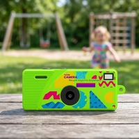 Jouet amusant pour enfants, mini caméra vidéo numérique rétro CCD CMOS avec écran de 0,96 pouce, lampe torche et filtres photo