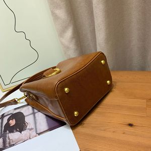 Nouveau Sac à Main Messager Femme 2026 en PU Exquis, Style Enveloppe <span class=keywords><strong>Rouge</strong></span>, Bandoulière Unique, Fermeture Éclair et Boucle de Verrouillage - Product Image 4