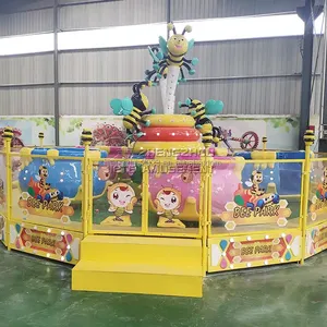 Happy House Game Room Amusement Apparatuur Spuitbal Elektrische Roterende Auto Buiten Amusement Rit