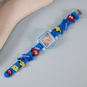 Montres-bracelets à quartz pour enfants de qualité supérieure: légères et confortables, sans charge au poignet lorsqu'elles sont portées - Product Image 5