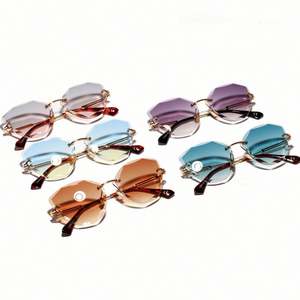 Nouvelles Lunettes de Soleil de Luxe 2025 à Verres Taillés Diamant, Lunettes de Soleil Dégradées Sans Monture Oeil de Chat pour Femme - Product Image 6