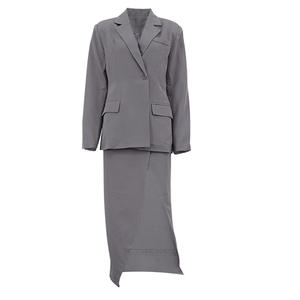<span class=keywords><strong>Ensemble</strong></span> de tailleur pour femme de bureau en deux pièces, <span class=keywords><strong>jupe</strong></span> enveloppante grise à fente sur le devant, <span class=keywords><strong>ensemble</strong></span> de <span class=keywords><strong>blazer</strong></span> pour femme d'automne - Product Image 4