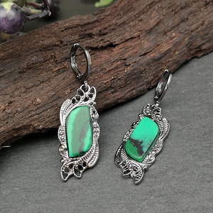 Orecchini Pendenti Vintage con Fiore in Malachite Intagliata e Opale, Gioielli in Stile Bohémien con Pietre Preziose per Donne - Product Image 2