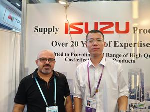 Camion frigorifique Isuzu 2026, 4x2, 4 cylindres, pour le transport de poissons, de viande, de légumes et de fruits - Product Image 5