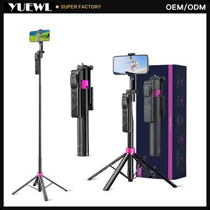Trípode con Estabilizador de Gimbal y Seguimiento Facial por IA para Teléfonos, Soporte para Selfies con Control Remoto 360 °   Soporte Giratorio para Teléfono Personalizable - Product Image 4