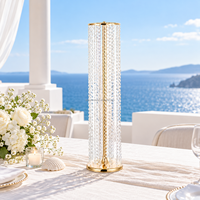 Stands Bunga Kristal Emas Modern Minimalis, Alas Logam Bulat dengan Rantai Manik-Manik Gantung untuk Dekorasi Centerpiece Pernikahan