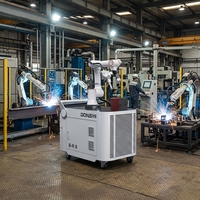 Comprend une base magnétique pour une utilisation avec des robots de soudage ; aucun apprentissage ni programmation requis