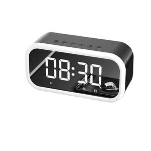 Yayusi <span class=keywords><strong>2023</strong></span> nouvelle <span class=keywords><strong>liste</strong></span> C5L Led éclairage haut-parleur Bluetooth pour ordinateur téléphone portable réveil haut-parleur avec Aux TF Micro - Product Image 1