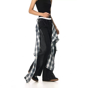 Vente en gros de pantalons en jean pour femmes, style boyfriend, vintage, amples et droits, en tissu patchwork à carreaux - Product Image 3