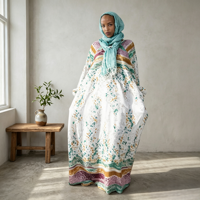 Robe longue ample à imprimé bordure saisissant 2026, prête à l'expédition, coupe large, manches longues, tissu léger, style Abaya modeste