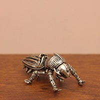 Statue d'insecte blindé en laiton massif, figurine d'abeille en métal, confectionnée avec précision