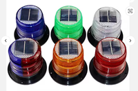 Lumière d'avertissement de trafic LED de couleur rouge et bleue balise d'obstruction étanche pour aéroport et zone marine