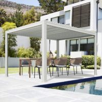 Système de pergola bioclimatique en aluminium avec toit à lames orientables automatiques, installation 40 % plus rapide pour le contrôle climatique des jardins, terrasses et balcons