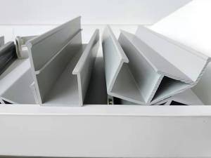 Profils de tuyaux rectangulaires en <span class=keywords><strong>PVC</strong></span> personnalisés, tuyaux rectangulaires en plastique <span class=keywords><strong>PVC</strong></span>, profilés en plastique extrudé - Product Image 2