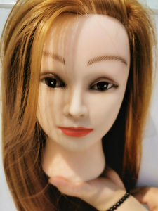 Tête de mannequin d'entraînement capillaire synthétique, pour femmes et hommes, lisses, vente d'usine - Product Image 3