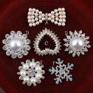 사용자 정의 28mm 반짝이는 페르시 진주 모조 다이아몬드 단추-크리스마스 옷을위한 장미 꽃 장식 단추